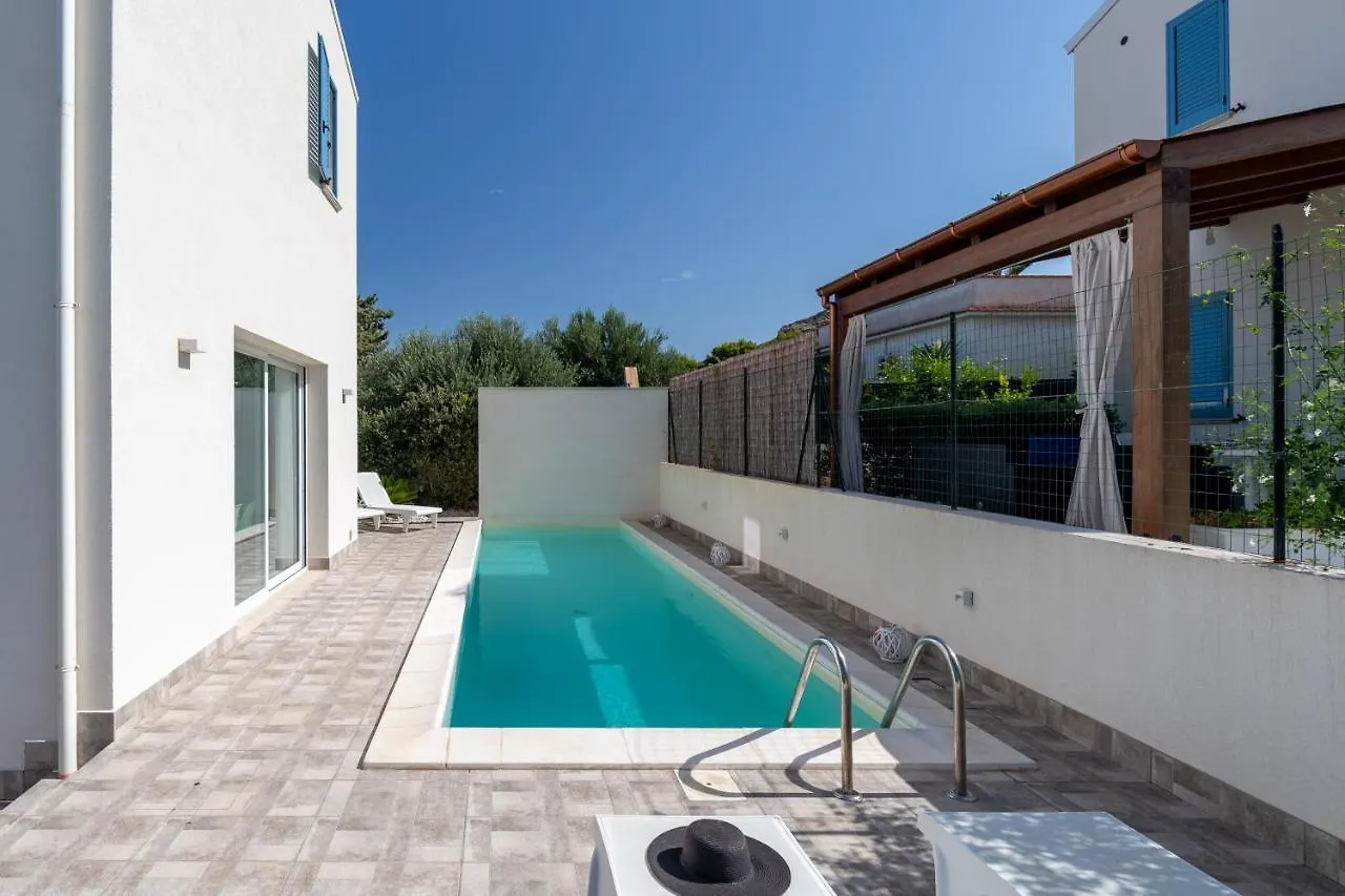 Villa Con Piscina Vicino San Vito Lo Capo Custonaci Italie